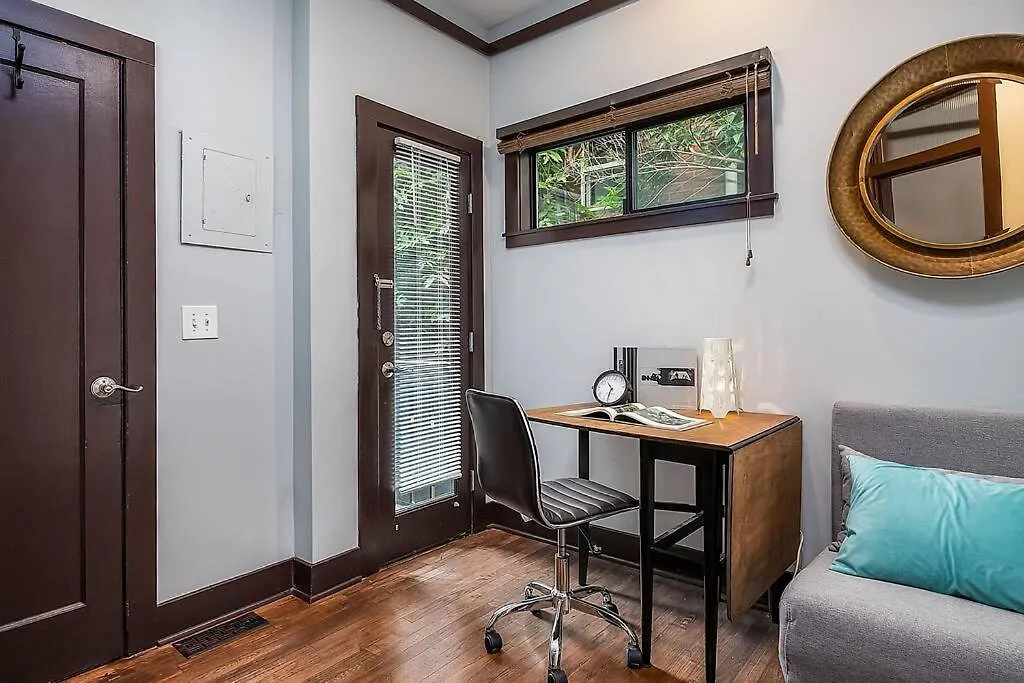 Cozy Capitol Hill Cottage Seattle 0*,